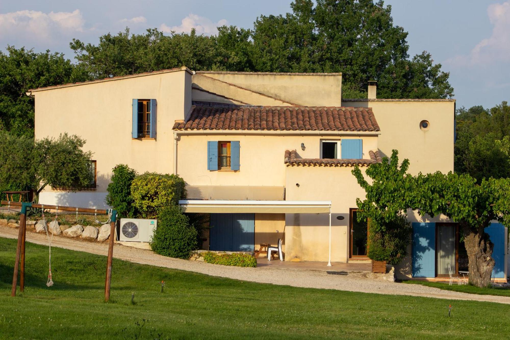 Villa Domaine De La Marie Dans Le Luberon Peypin-d'Aigues Exterior foto